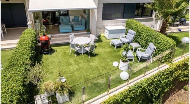 2 sovrum Lägenhet till salu i Pinar de Campoverde, Pilar de la Horadada med garage - 299 950 € (Ref: 9639330)