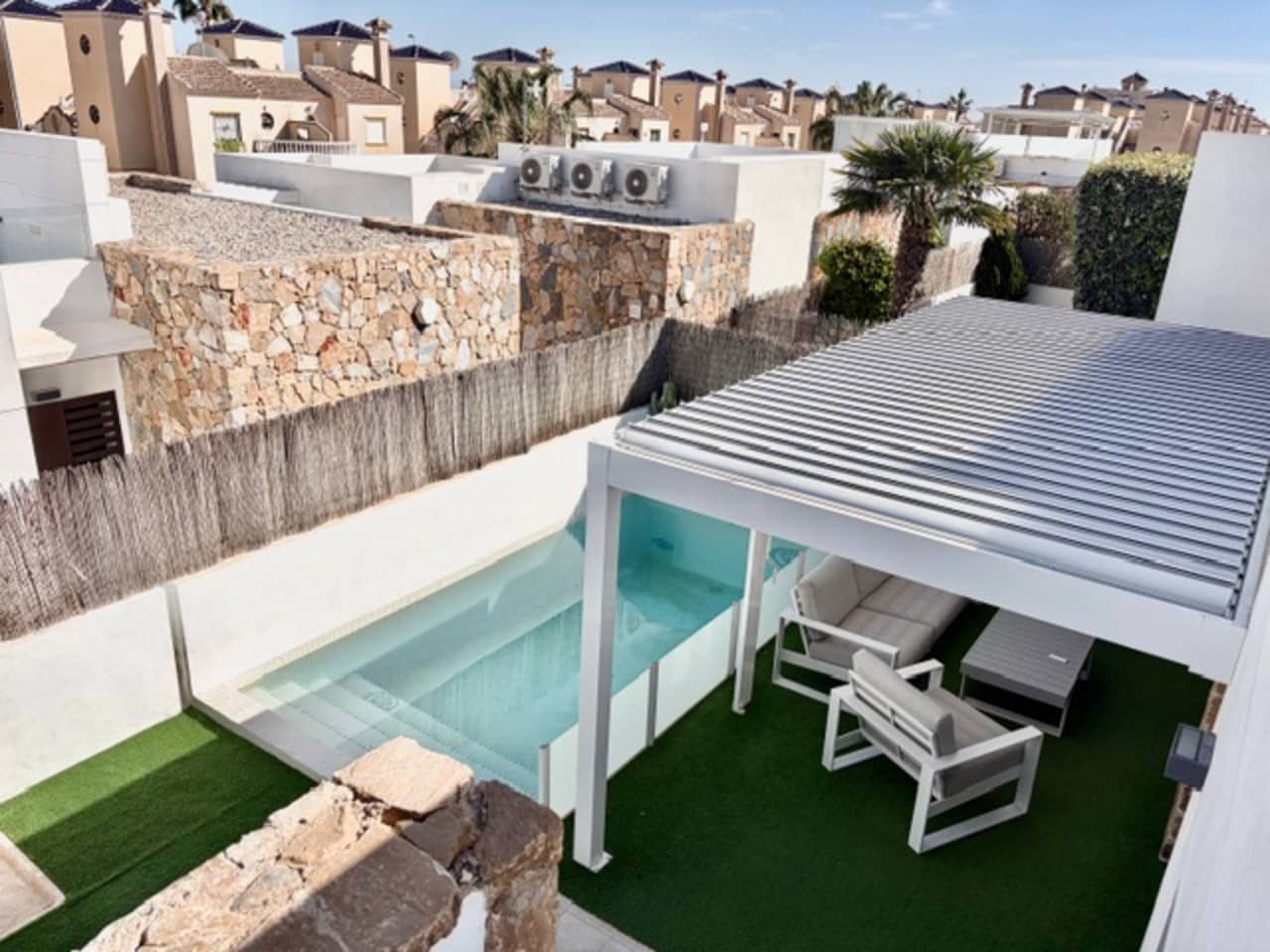 3 soverom Villa til salgs i Cabo Roig med garasje - € 359 000 (Ref: 9639331)