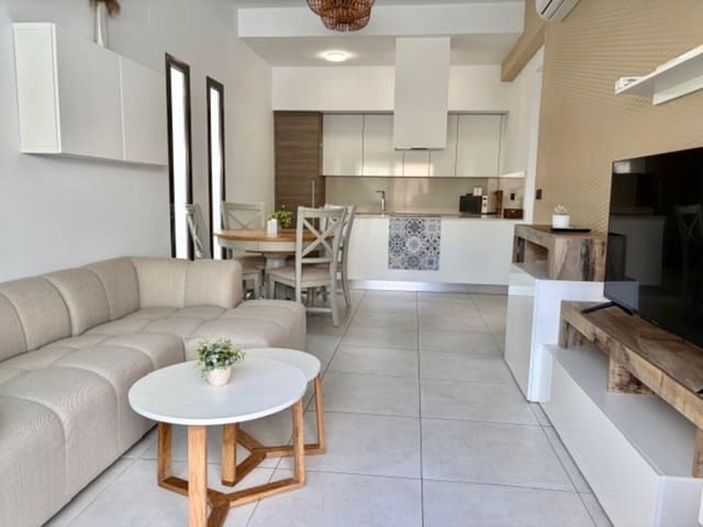 3 soverom Villa til salgs i Cabo Roig, Orihuela med garasje - € 359 000 (Ref: 9639331)