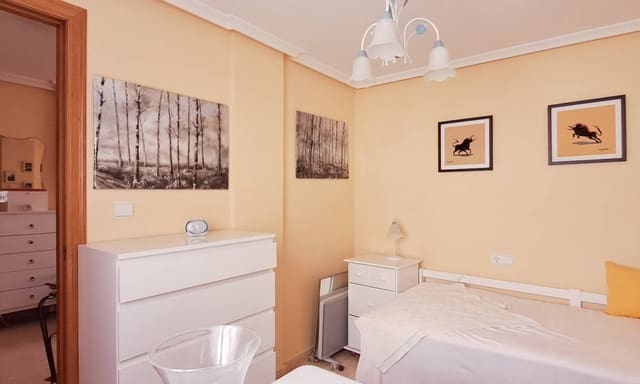 2 bedroom Penthouse for sale in Parque de las Naciones, Torrevieja - € 139,900 (Ref: 9639332)