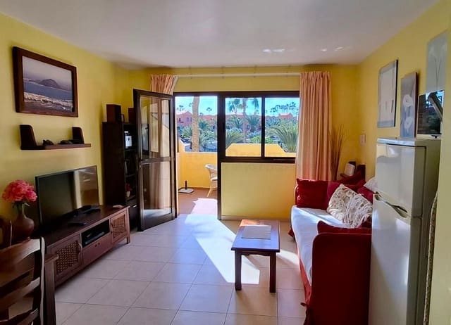 1 soveværelse Lejlighed til salg i Corralejo, La Oliva med swimmingpool - € 195.000 (Ref: 9647956)