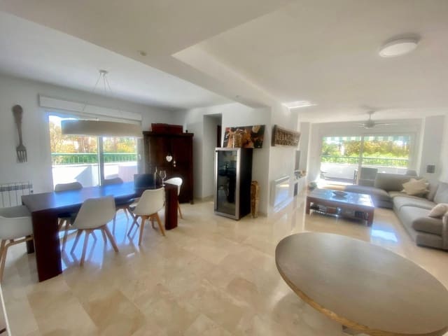 5 Zimmer Apartment zu verkaufen in Guadalmina Baja, Marbella mit Pool - 750.000 € (Ref: 9647958)