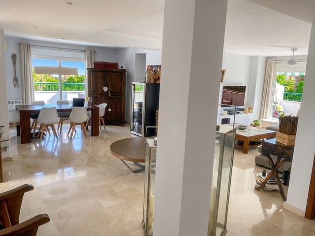 5 sypialnia Apartament na sprzedaż w Guadalmina Baja, Marbella - 750 000 € (Ref: 9647958)