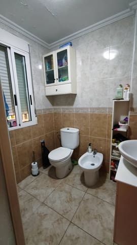 4 slaapkamer Appartement te koop in Las Piscinas Naturales, Torrevieja - € 171.000 (Ref: 9647967)