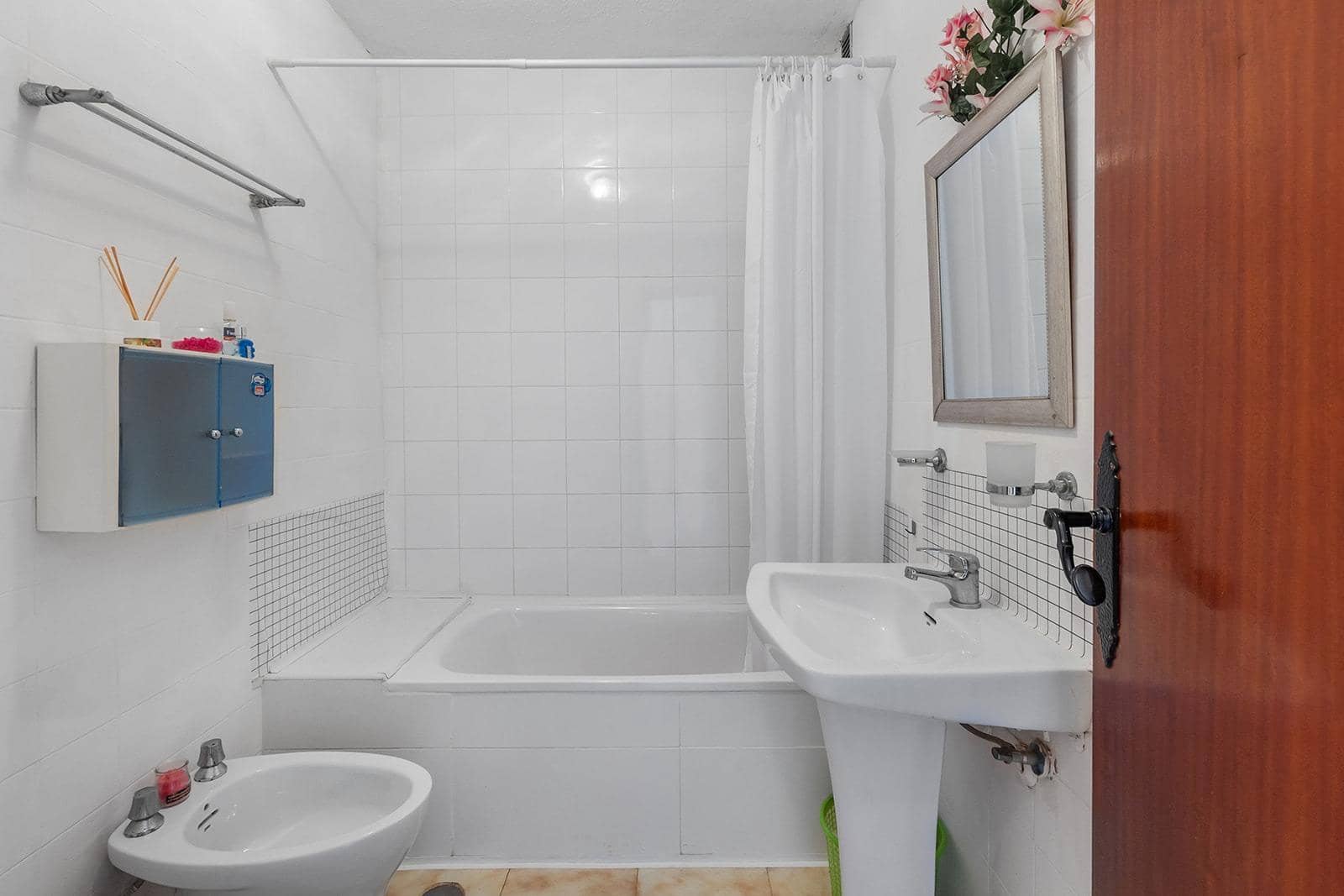 2 soveværelse Byhus til salg i Torrevieja med swimmingpool - € 150.000 (Ref: 9647973)