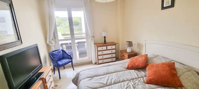 2 Zimmer Apartment zu verkaufen in La Duquesa / Puerto de la Duquesa, Manilva - 269.500 € (Ref: 9647974)