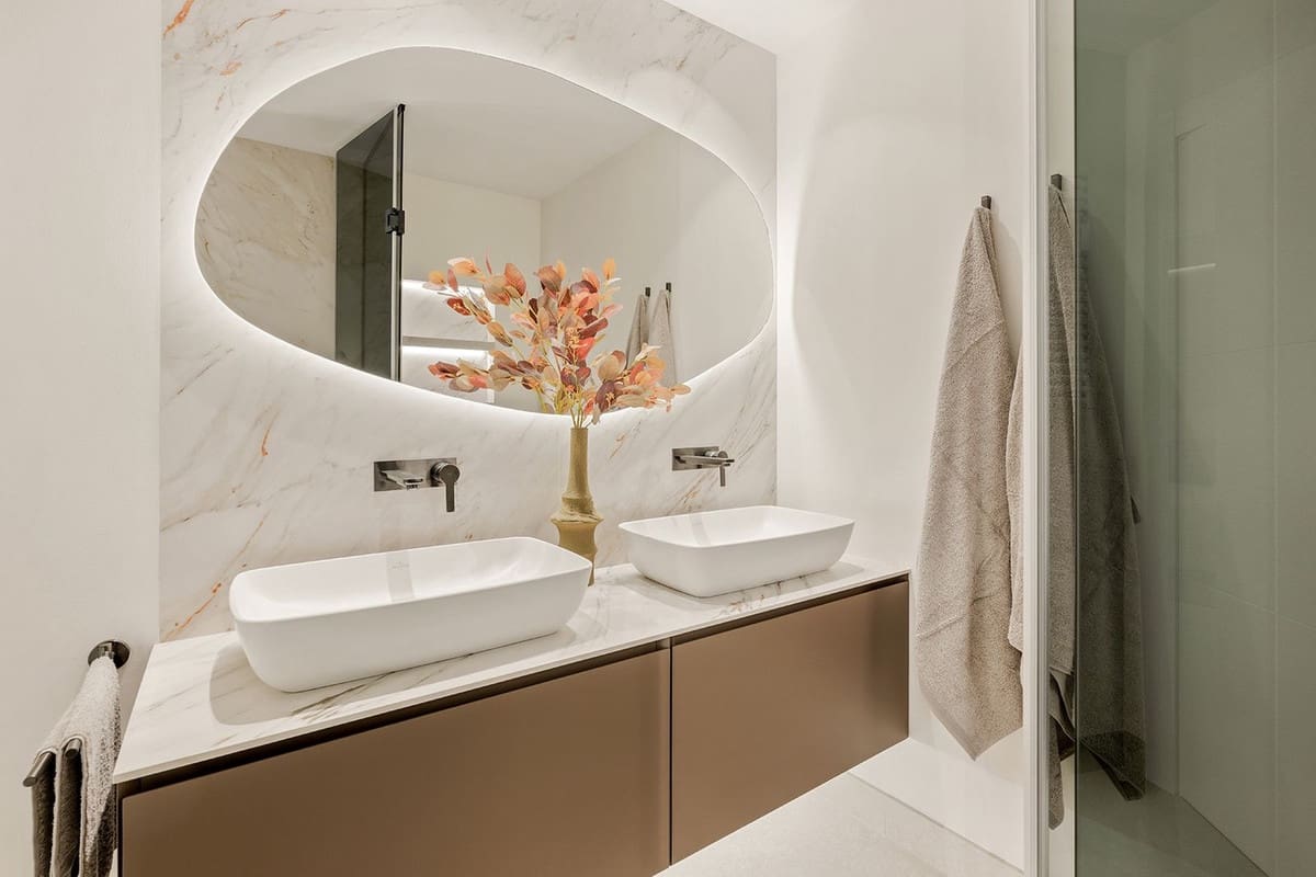 Apartamento de 3 habitaciones en New Golden Mile en venta - 1.995.000 € (Ref: 9647975)