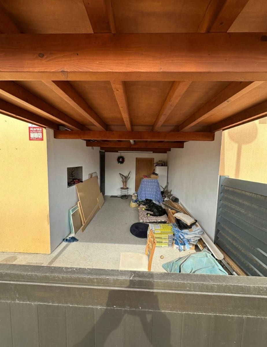 3 sypialnia Willa na sprzedaż w Corralejo z basenem garażem - 338 000 € (Ref: 9647977)