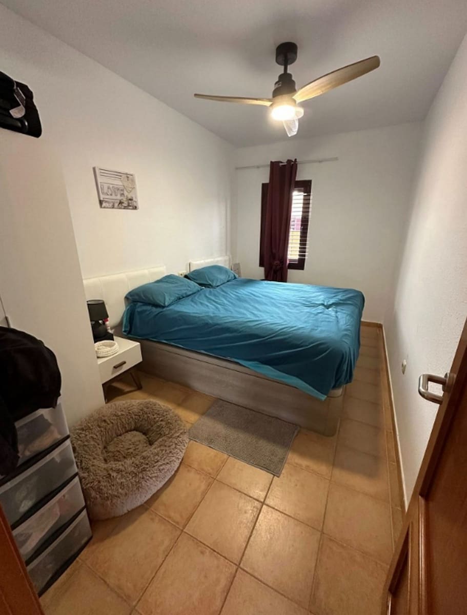 3 sypialnia Willa na sprzedaż w Corralejo z basenem garażem - 338 000 € (Ref: 9647977)