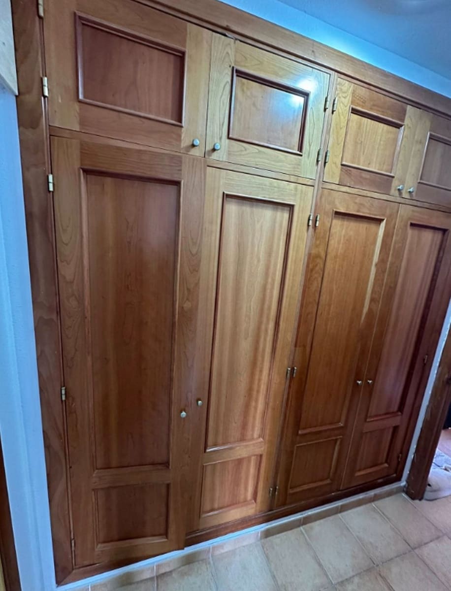 3 sypialnia Willa na sprzedaż w Corralejo z basenem garażem - 338 000 € (Ref: 9647977)