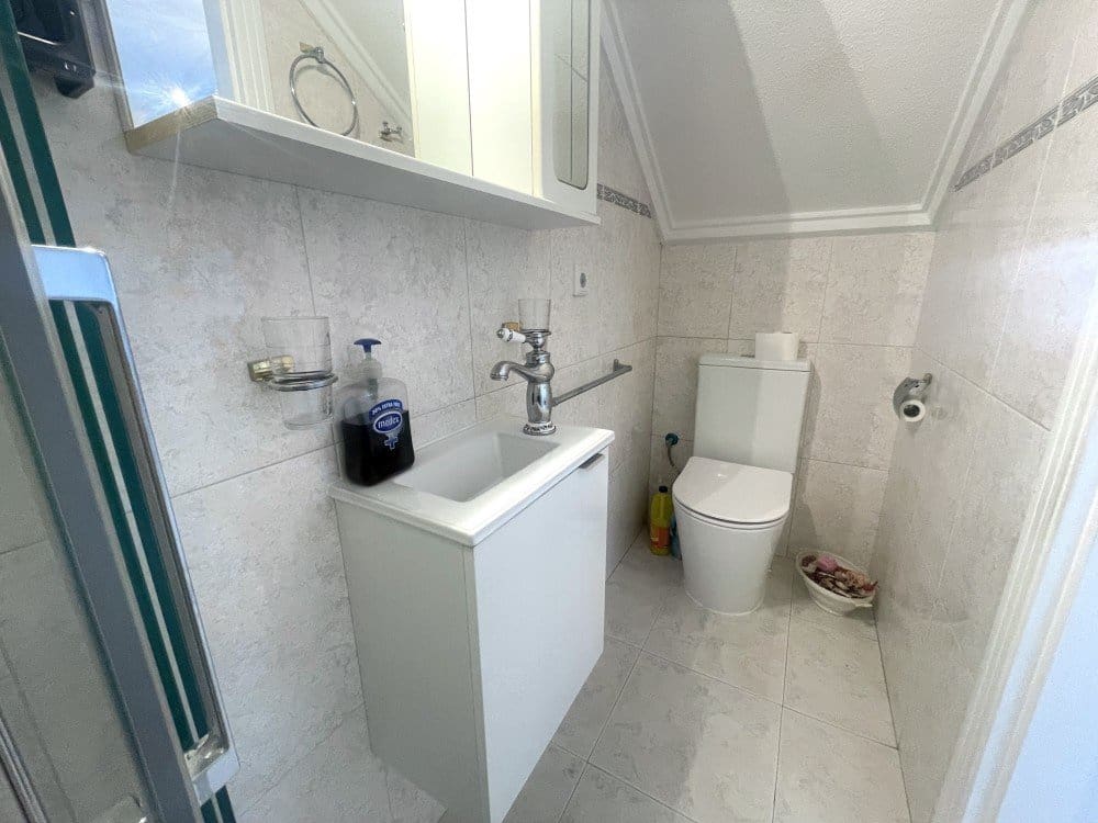 2 sypialnia Bungalow na sprzedaż w Benijofar z basenem garażem - 190 000 € (Ref: 9651783)