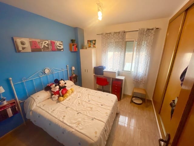 3 quarto Apartamento para venda em Pinar de Campoverde, Pilar de la Horadada com garagem - 195 000 € (Ref: 9651790)