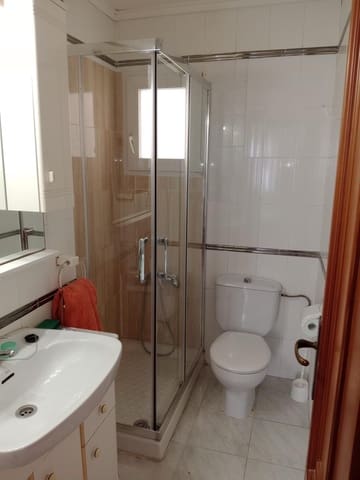 Apartamento de 3 habitaciones en Las Piscinas Naturales, Torrevieja en venta - 169.000 € (Ref: 9651795)
