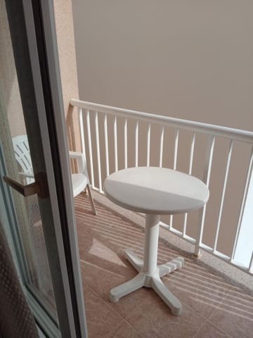 Apartamento de 3 habitaciones en Las Piscinas Naturales, Torrevieja en venta - 169.000 € (Ref: 9651795)