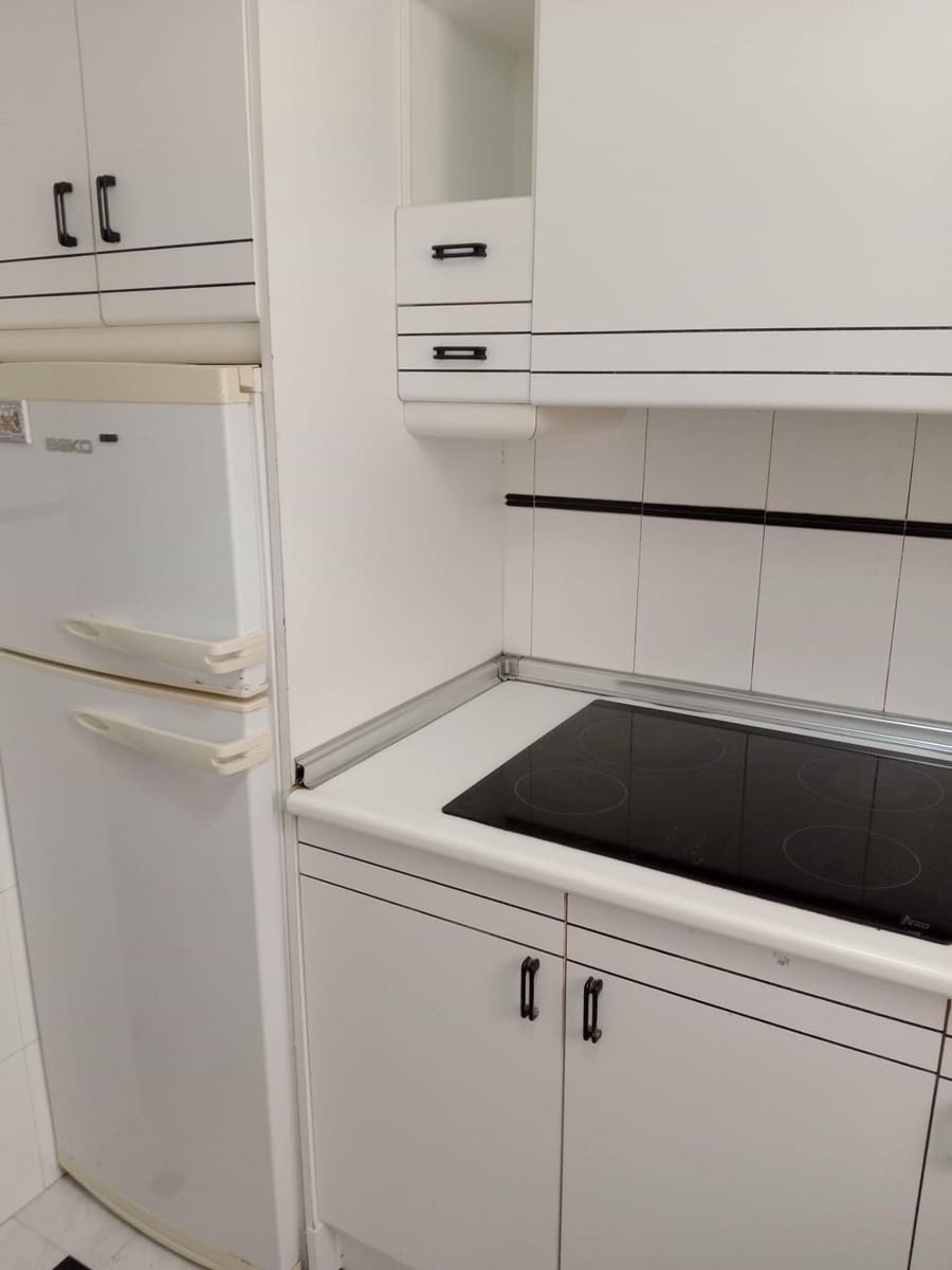 Apartamento de 3 habitaciones en Torrevieja en venta - 169.000 € (Ref: 9651795)