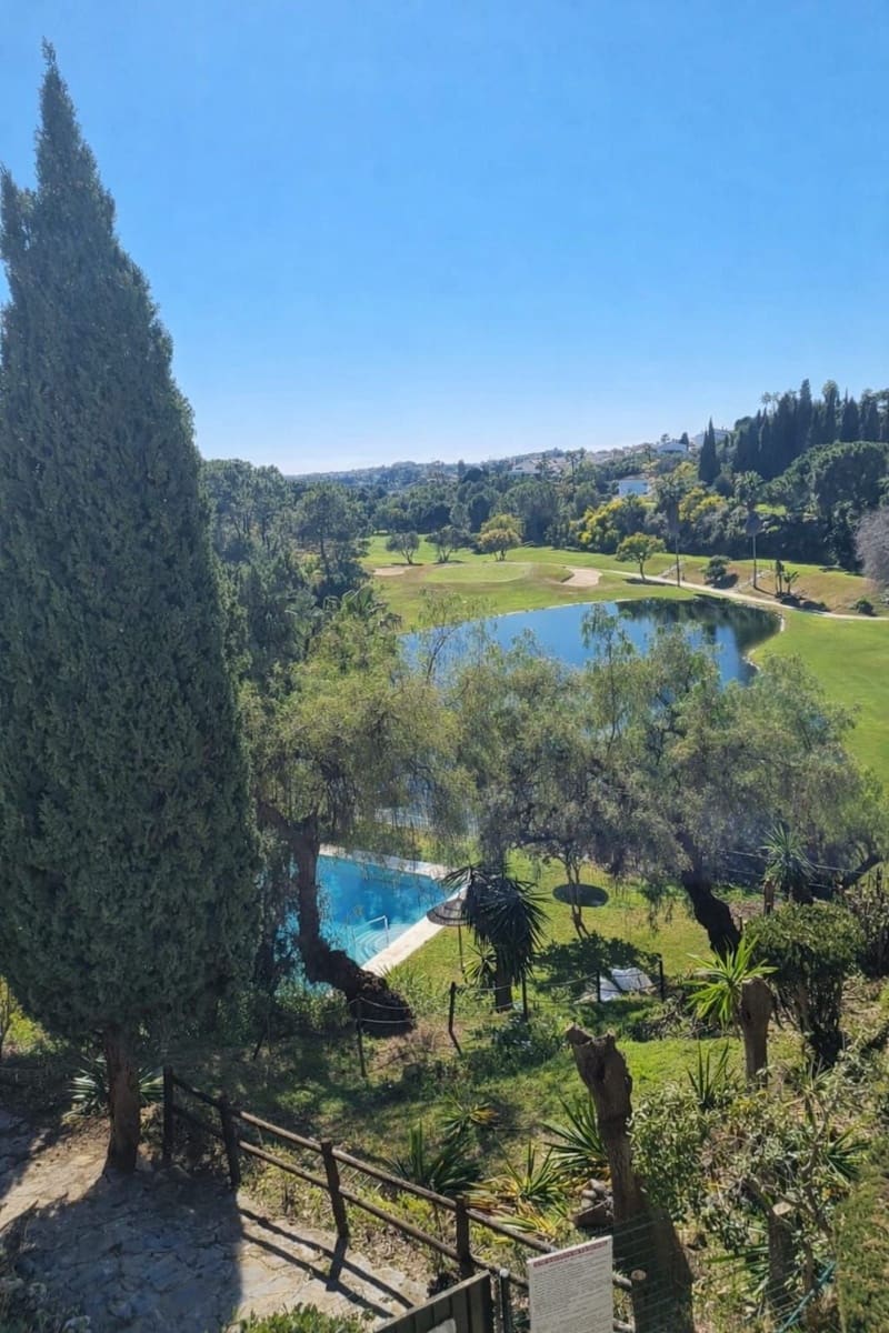 2 bedroom Apartment for sale in La Quinta - € 625,000 (Ref: 9651800)