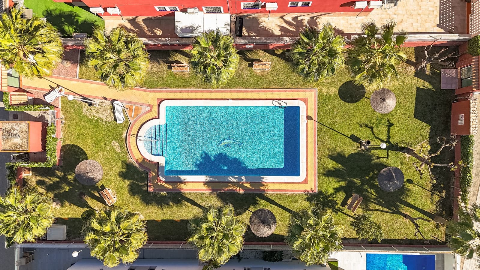 2 bedroom Bungalow for sale in Torrevieja with pool - € 265,000 (Ref: 9655884)