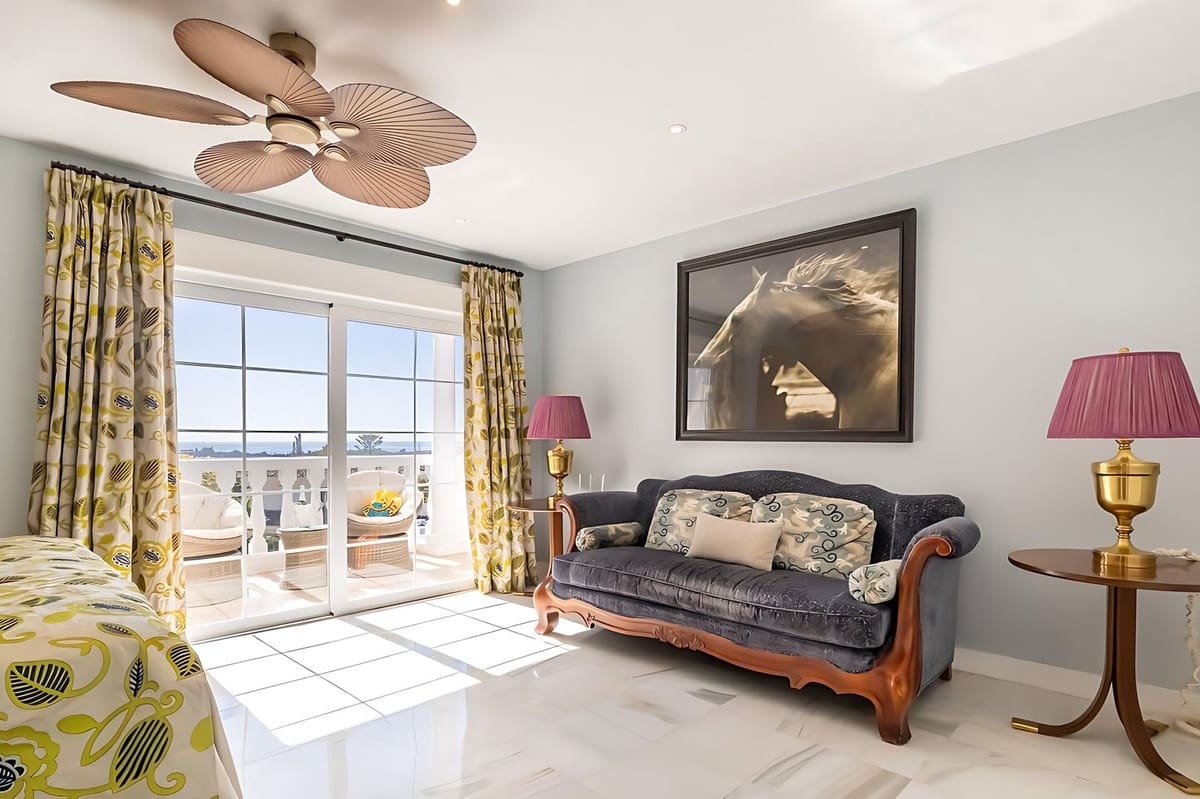 5 sovrum Villa till salu i Estepona - 2 800 000 € (Ref: 9655888)