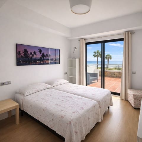 2 soveværelse Strandlejlighed til salg i Bahia de Casares, Casares - € 920.000 (Ref: 9659256)