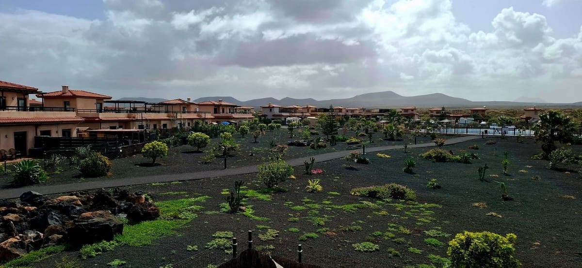 3 soverom Hus til salgs i Lajares med svømmebasseng - € 330 000 (Ref: 9659257)