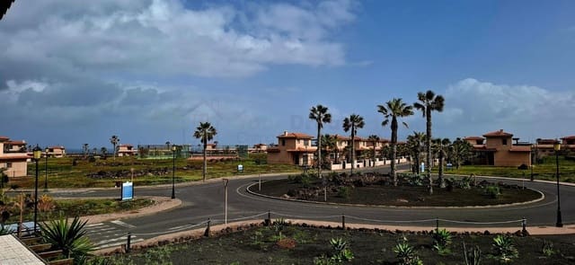 3 chambre Maison de Ville à vendre à Lajares, La Oliva avec piscine - 315 000 € (Ref: 9659257)