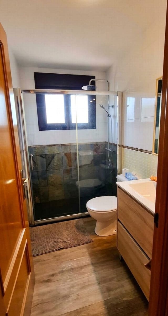 3 sovrum Villa till salu i La Oliva med pool - 295 000 € (Ref: 9659257)