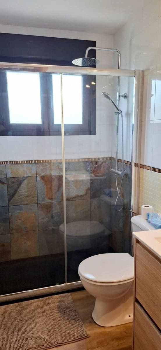 3 sovrum Villa till salu i La Oliva med pool - 295 000 € (Ref: 9659257)