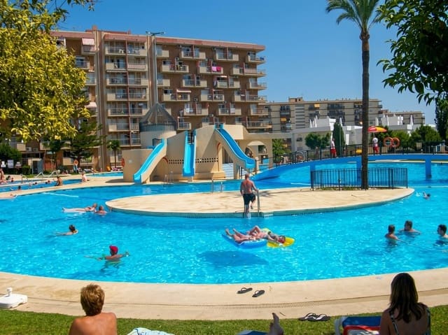 Apartment for sale in Parque de la Paloma, Benalmádena - € 225,000 (Ref: 9666287)