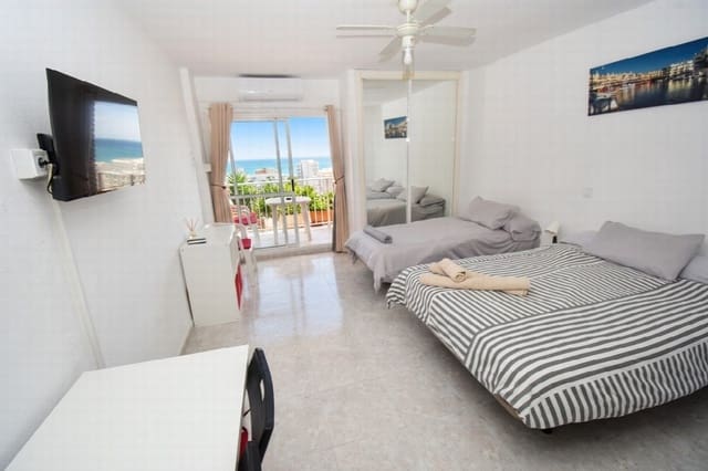 Apartment for sale in Parque de la Paloma, Benalmádena - € 225,000 (Ref: 9666287)