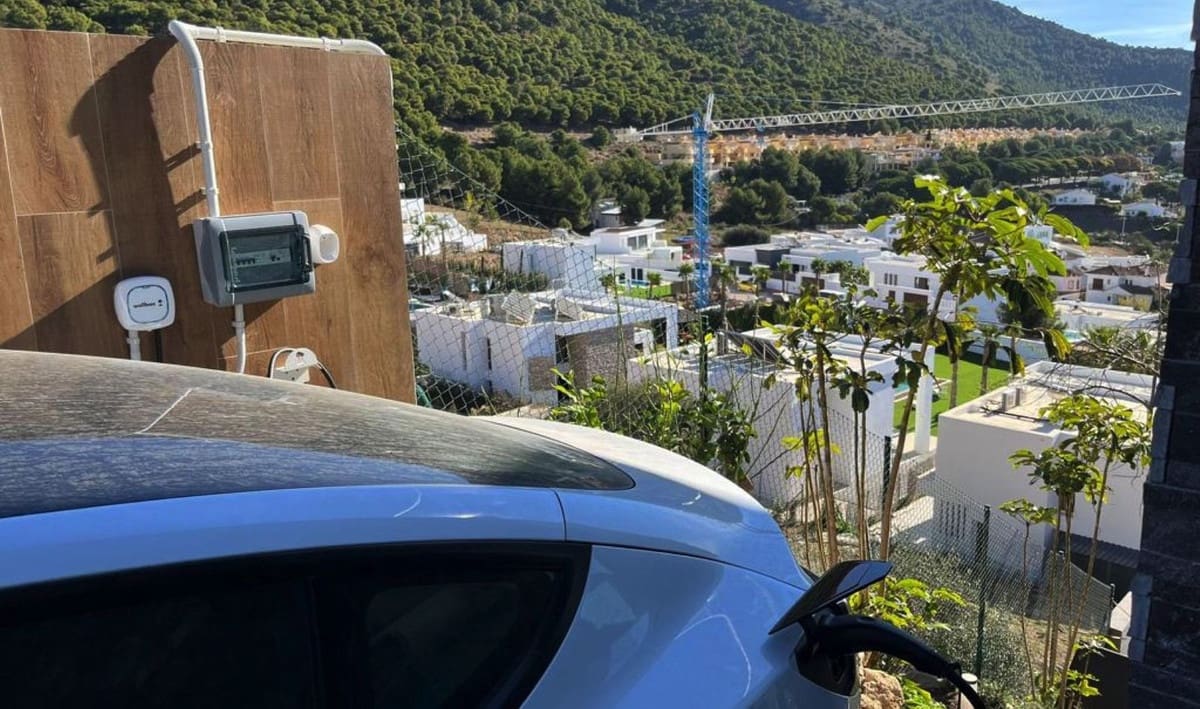 5 bedroom Villa for sale in Mijas with pool garage - € 1,600,000 (Ref: 9666307)