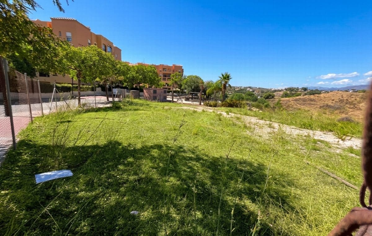 Bouwgrond te koop in Fuengirola - € 350.000 (Ref: 9670666)