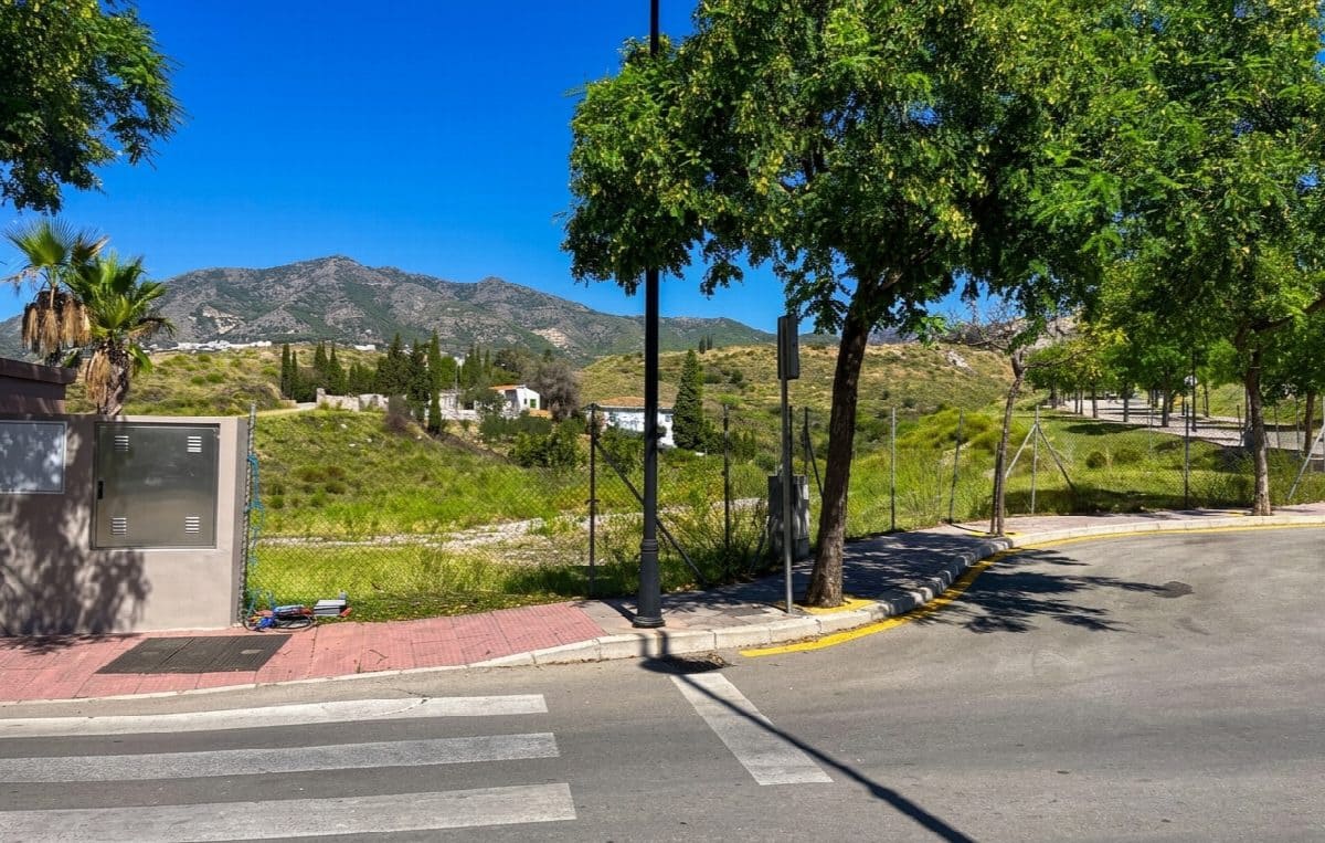Bouwgrond te koop in Fuengirola - € 350.000 (Ref: 9670666)
