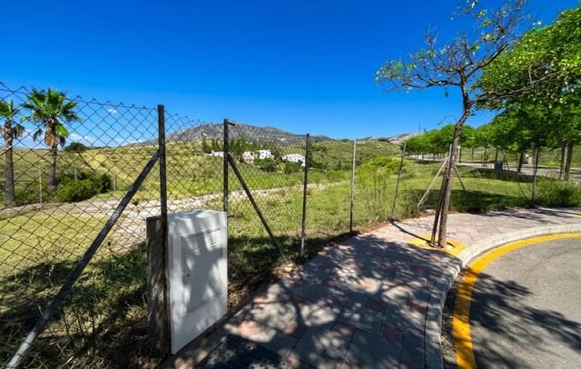 Bauplatz zu verkaufen in Zona Puerto Deportivo, Fuengirola - 350.000 € (Ref: 9670666)