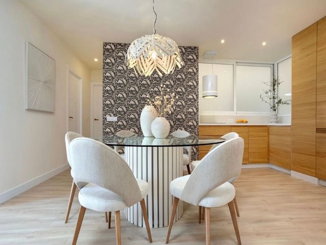 2 quarto Apartamento para venda em Playa de los Boliches, Fuengirola - 560 000 € (Ref: 9670667)