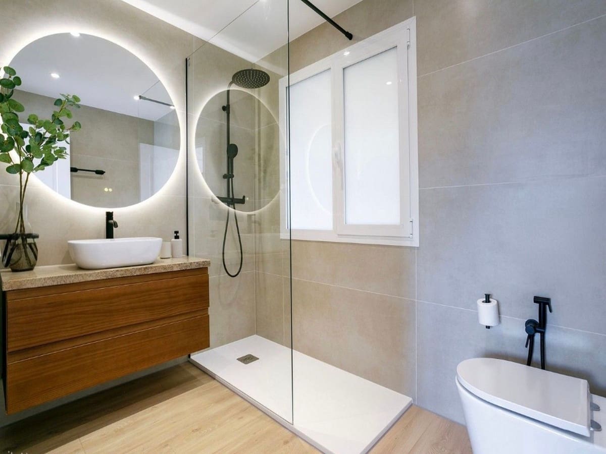 2 bedroom Apartment for sale in Mijas Costa - € 560,000 (Ref: 9670667)