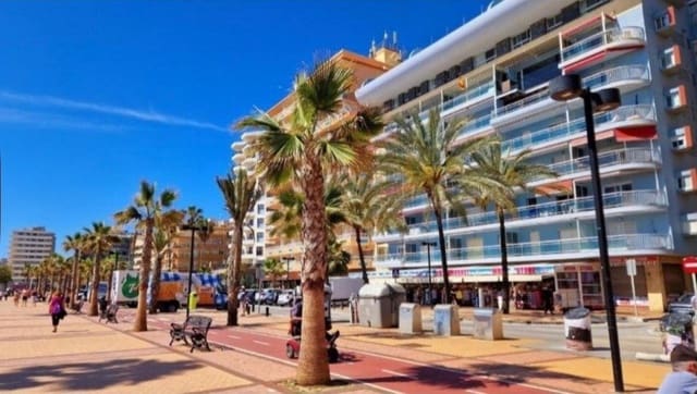 2 sovrum Lägenhet till salu i Playa de los Boliches, Fuengirola - 560 000 € (Ref: 9670667)
