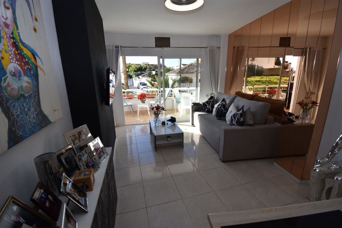 1 soverom Leilighet til salgs i Fuengirola - € 220 000 (Ref: 9670668)