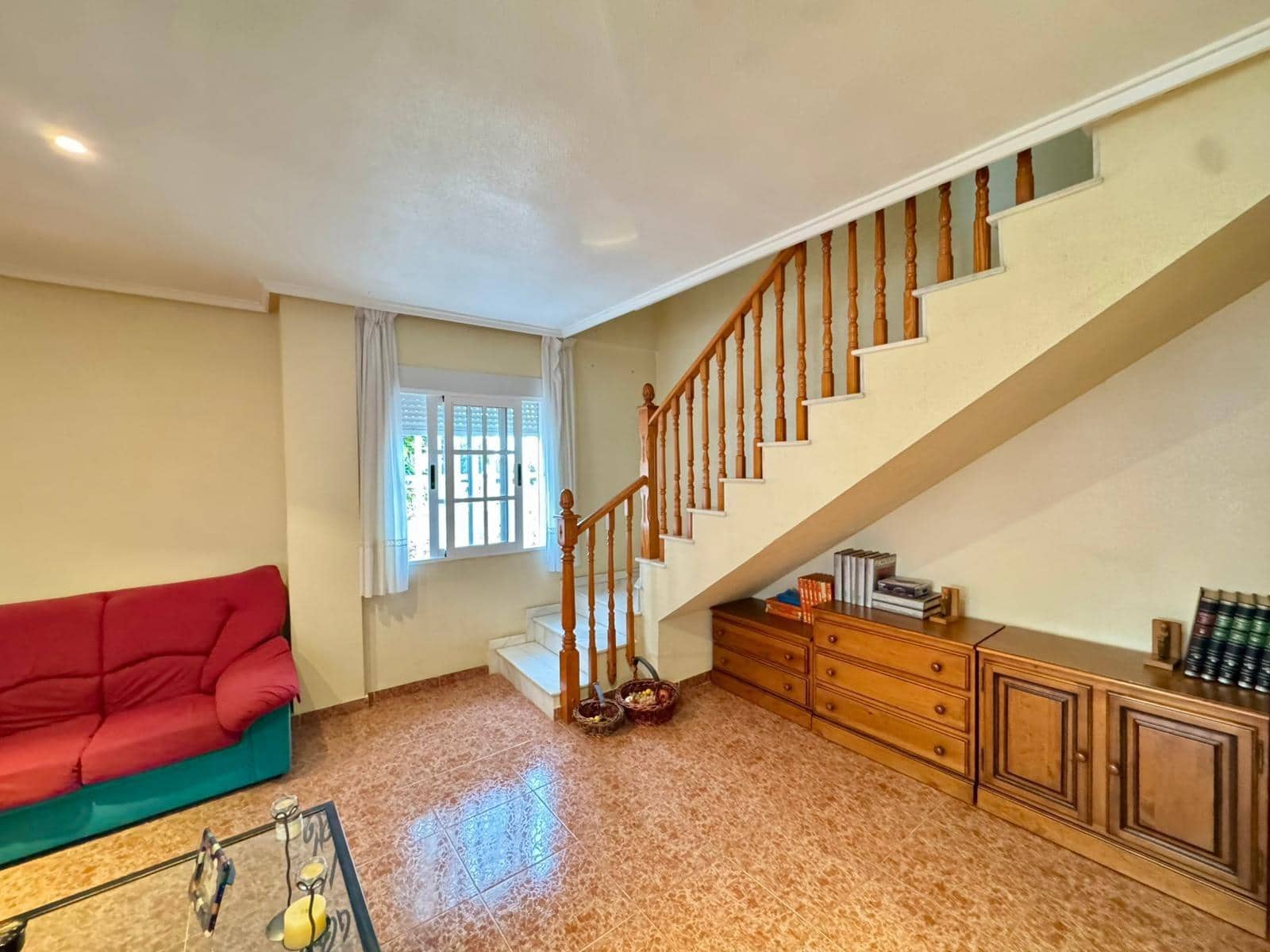 3 bedroom Villa for sale in Torrevieja with pool garage - € 320,000 (Ref: 9670683)