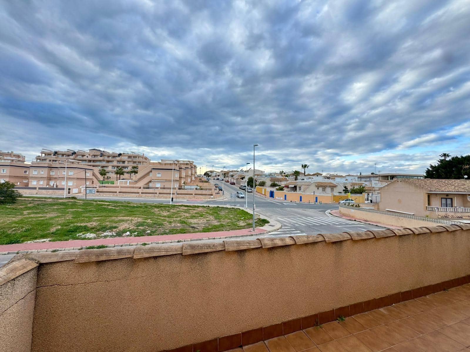 3 bedroom Villa for sale in Torrevieja with pool garage - € 320,000 (Ref: 9670683)