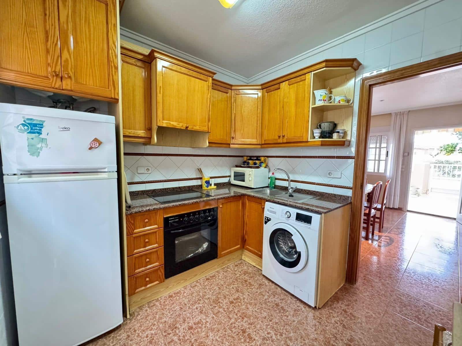 3 bedroom Villa for sale in Torrevieja with pool garage - € 320,000 (Ref: 9670683)