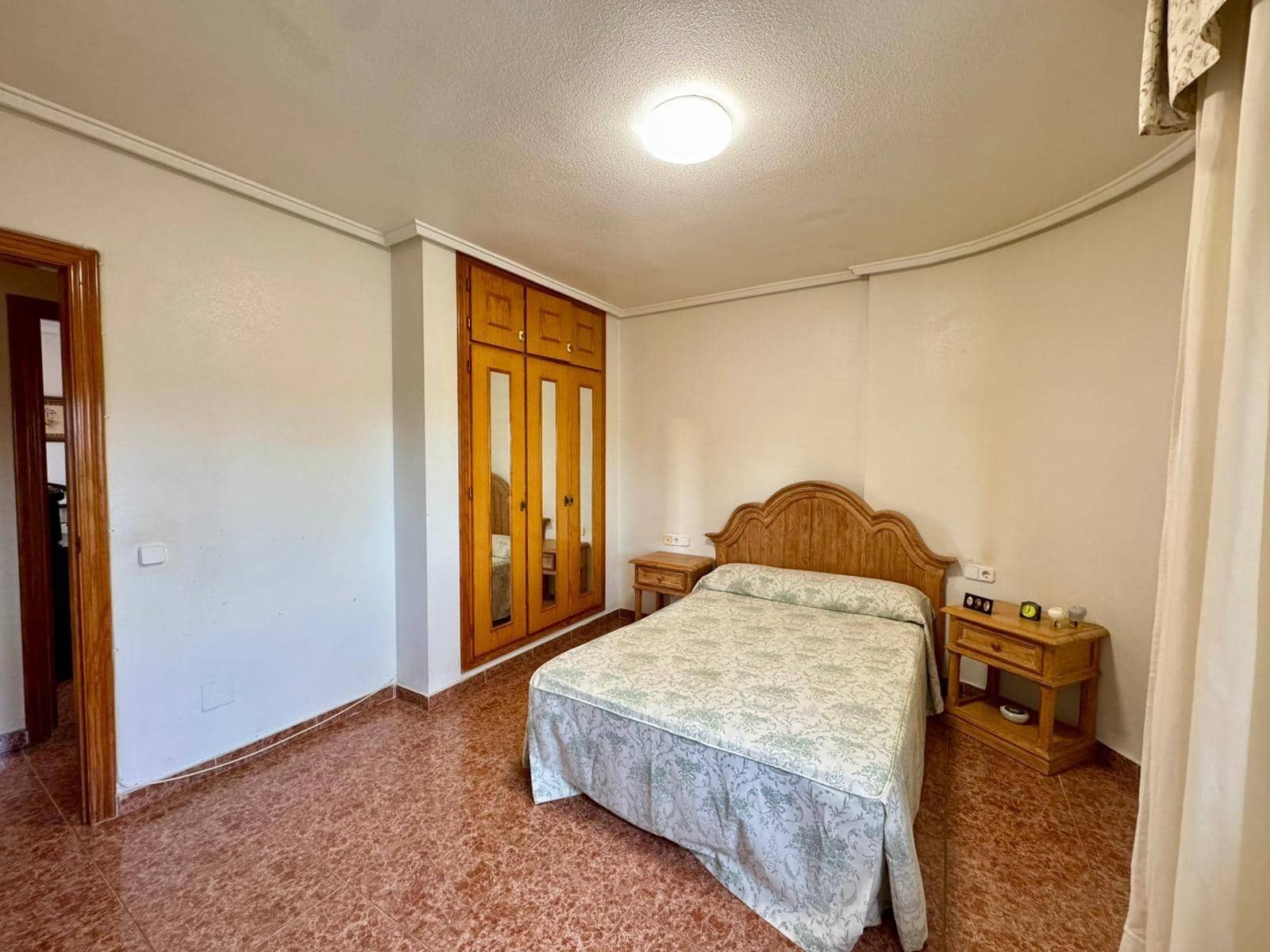 3 bedroom Villa for sale in Torrevieja with pool garage - € 320,000 (Ref: 9670683)