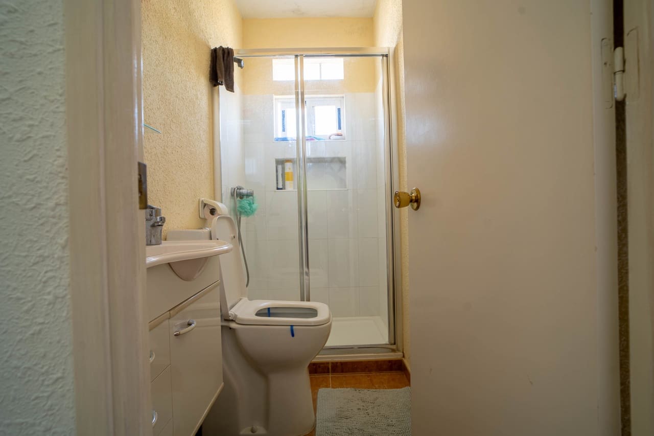 2 Zimmer Haus zu verkaufen in Torrevieja - 139.995 € (Ref: 9670685)