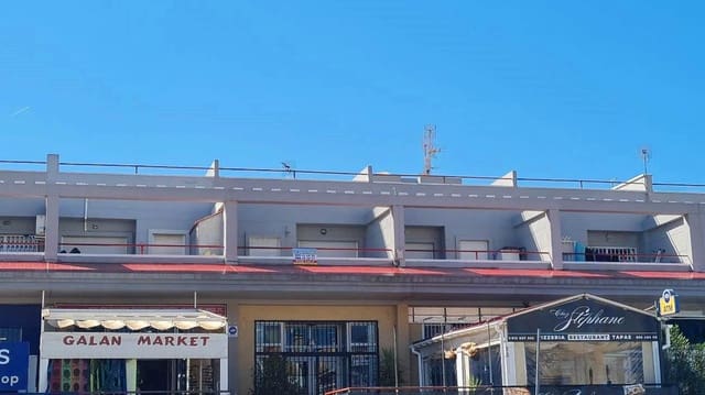 2 quarto Penthouse para venda em Villamartin, Orihuela - 148 000 € (Ref: 9670686)