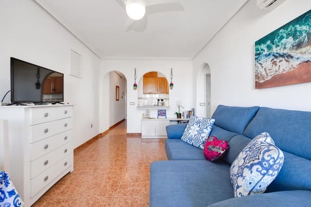 Ático de 2 habitaciones en Parque de las Naciones, Torrevieja en venta con piscina - 159.969 € (Ref: 9670697)