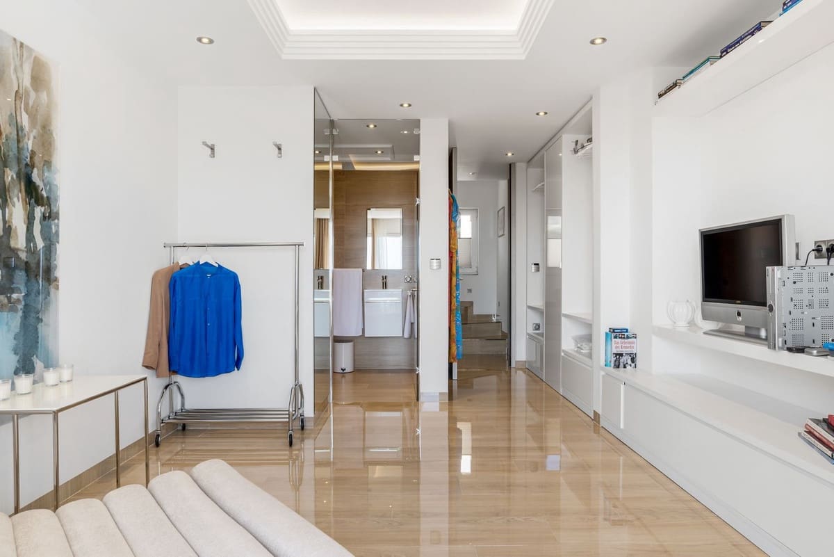 4 bedroom Penthouse for sale in Benahavis - € 2,650,000 (Ref: 9670700)