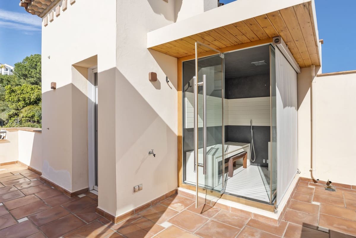 4 chambre Appartement à vendre à Benahavis avec piscine - 2 650 000 € (Ref: 9670700)