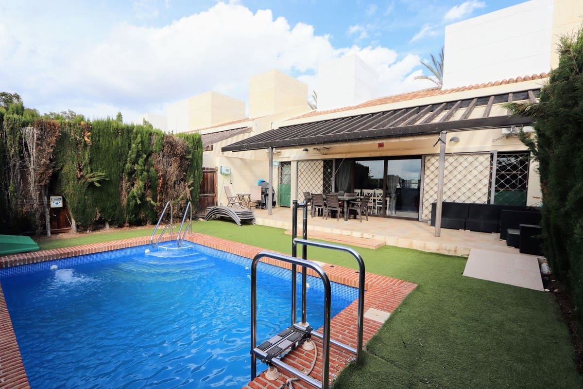 2 bedroom Villa for sale in Avileses with pool garage - € 289,995 (Ref: 9670702)