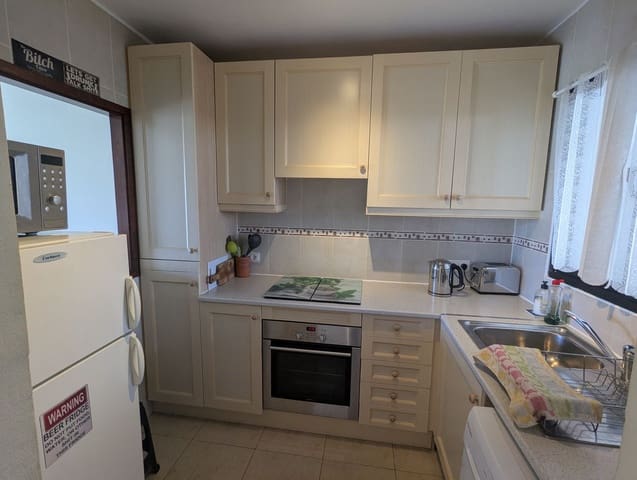 2 Zimmer Apartment zu verkaufen in El Faro, Mijas mit Pool - 250.000 € (Ref: 9674038)