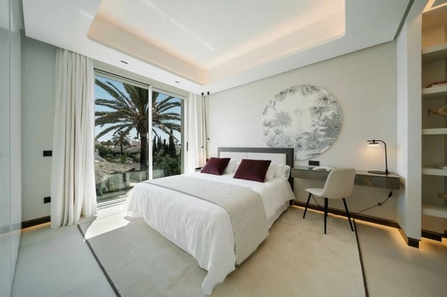 4 Zimmer Villa zu verkaufen in Las Chapas, Marbella mit Pool - 5.200.000 € (Ref: 9674039)