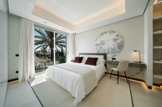 4 soverom Villa til salgs i Las Chapas, Marbella med svømmebasseng - € 5 200 000 (Ref: 9674039)